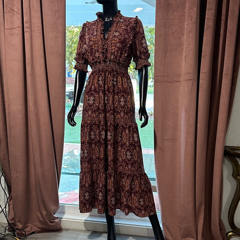 Max Studio Elegant Long Sleeve Patterned Dress - image 1